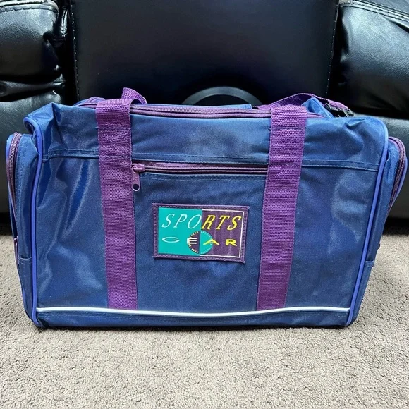 Vintage Sports Gear 80s-90s Duffle Bag gym bag travel bag euc - Picture 1 of 11